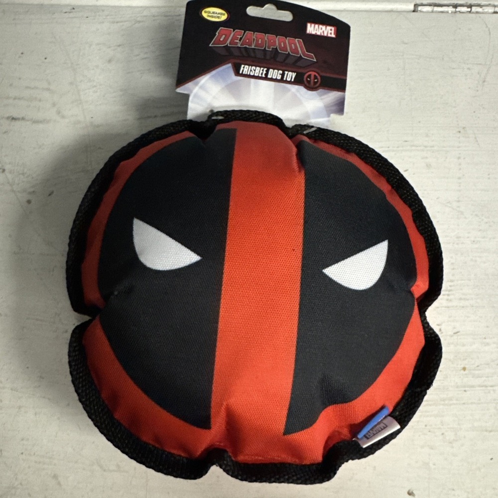 Marvel Deadpool Frisbee Squeaky Dog Toy Squeaker Chew Tough NEW‎